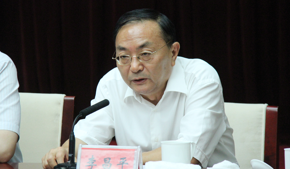 7月21日，國(guó)家民委黨組成員、副主任、駿馬獎(jiǎng)評(píng)委會(huì)主任李昌平在評(píng)委會(huì)第一次全體會(huì)上講話