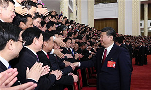 習(xí)近平等領(lǐng)導(dǎo)同志親切會(huì)見出席黨的十九大代表、特邀代表和列席人員