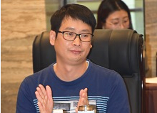 陳詩(shī)哥：作為一種本源性精神的童話童話不僅是一種文體，更是本源性的精神，這點(diǎn)反過(guò)來(lái)會(huì)影響我們對(duì)童話文體的理解。[詳細(xì)]