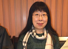 徐妍：如何塑造當(dāng)下新型兒童形象私人性中的公共性、現(xiàn)實(shí)性中的一切新解都應(yīng)該為塑造新型兒童形象而服務(wù)。[詳細(xì)]