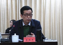 李國(guó)平：批評(píng)也要溫度我認(rèn)為建設(shè)的傳統(tǒng)更應(yīng)珍惜，在文學(xué)進(jìn)步的這個(gè)宏觀層面上如何把握光影和陰影的關(guān)系。[詳細(xì)]