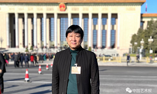 全國政協(xié)委員、中國電影集團導演霍建起