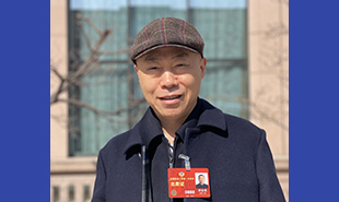 全國(guó)政協(xié)委員、導(dǎo)演劉家成　