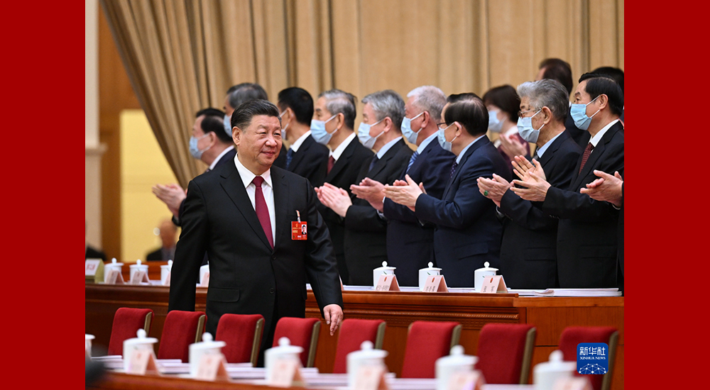 3月5日，第十四屆全國(guó)人民代表大會(huì)第一次會(huì)議在北京人民大會(huì)堂開(kāi)幕。習(xí)近平步入會(huì)場(chǎng)。