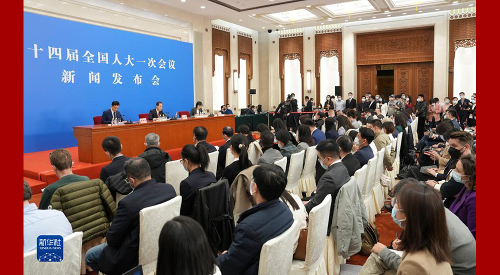3月4日，十四屆全國(guó)人大一次會(huì)議在北京人民大會(huì)堂舉行新聞發(fā)布會(huì)。