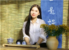 清揚婉兮：做好選題的采玉人發(fā)現(xiàn)其現(xiàn)象、情緒、事件背后的隱喻，提煉主題，確定主旨，才能找到一個故事……[詳細]