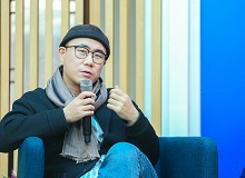 石一楓：徐坤的寫作沒有“標(biāo)準(zhǔn)答案”　　我特別佩服徐坤老師的一點(diǎn)是，她這么多年都在寫沒有標(biāo)準(zhǔn)答案的作品……[詳細(xì)]