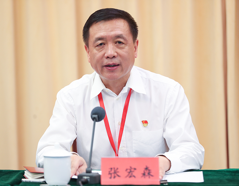 中國作協(xié)黨組書記、副主席、機關(guān)黨委書記張宏森出席閉幕會并講話