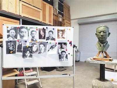 “梅蘭芳孿生數字人”建模用到的梅蘭芳照片與雕塑；