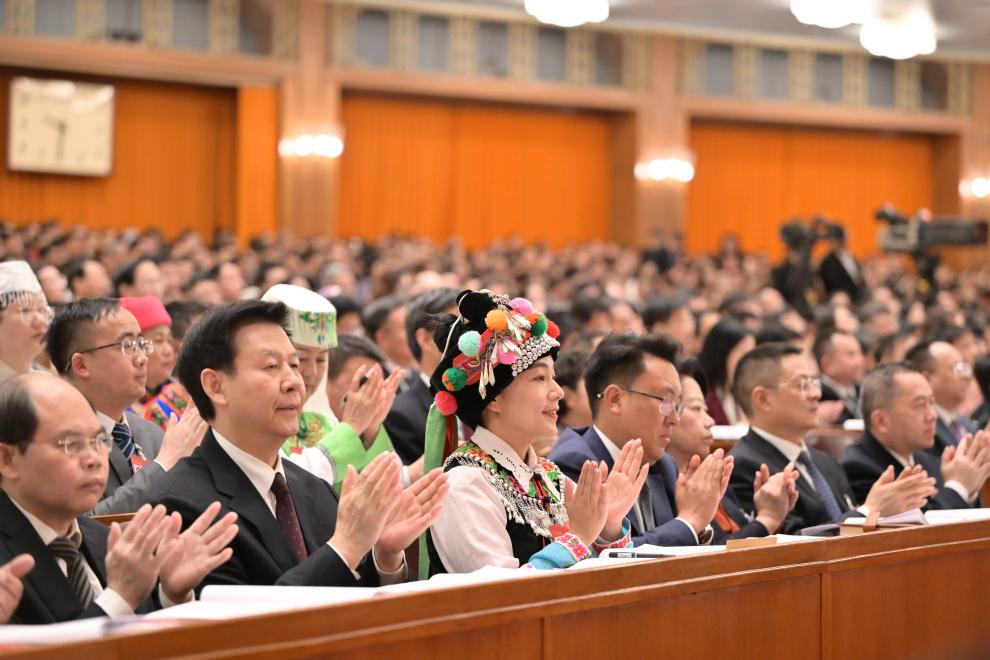 3月8日，十四屆全國人大二次會議在北京人民大會堂舉行第二次全體會議。新華社記者 謝環(huán)馳 攝