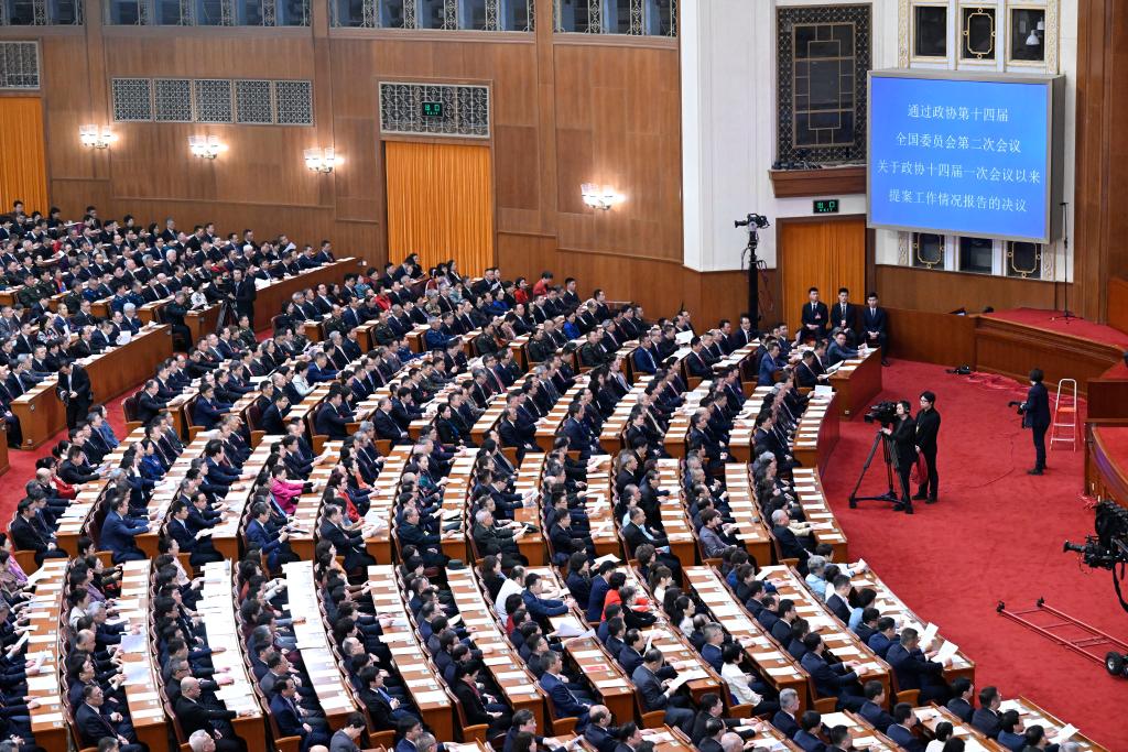 3月10日，中國(guó)人民政治協(xié)商會(huì)議第十四屆全國(guó)委員會(huì)第二次會(huì)議在北京人民大會(huì)堂舉行閉幕會(huì)。新華社記者 申宏 攝