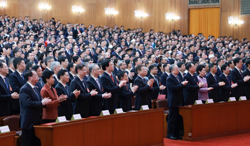 3月11日，第十四屆全國人民代表大會第二次會議在北京人民大會堂舉行閉幕會。新華社記者 王曄 攝