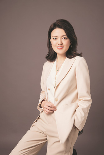 宋揚(yáng)：上海西岸大劇院總經(jīng)理，《大彗星》項(xiàng)目總制作人