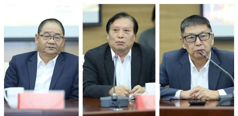 吳志良、朱壽桐、姚風發(fā)言