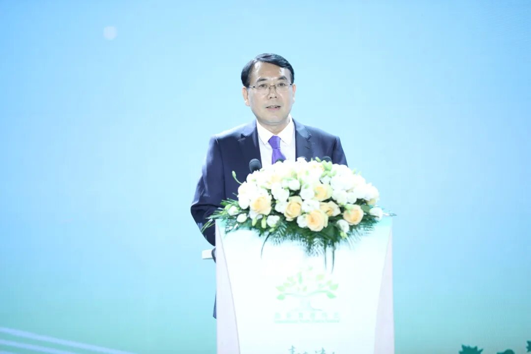 浙江省委常委、宣傳部部長趙承致辭
