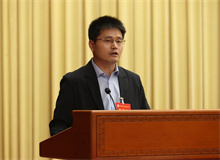楊輝：以文學批評參與當代文化創(chuàng)造　　十余年有一個問題始終縈繞于懷，那就是如何做出屬于我們這一代人的學問……[詳細]