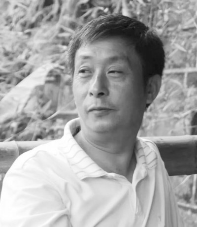 夏天敏，著名作家，第三屆魯迅文學(xué)獎(jiǎng)獲得者
